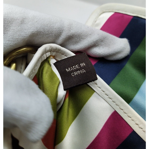 Coach Gigi Signature Brown Canvas Turnlock 65th Ann. Wristlet - Coin Wallet - Picture 11 of 13